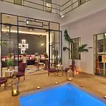 Riad la Parenthèse by Sashema