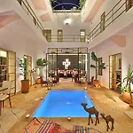 Riad la Parenthèse by Sashema